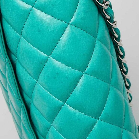 Chanel Green Quilted Lambskin Leather Classic Jumbo Double Flap Bag - Picture 6 of 12